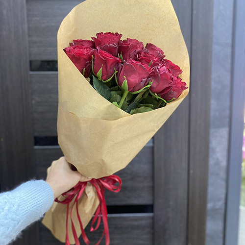 11 красных роз на день рождения фото букета
