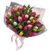 Фото товара 75 тюльпанів мікс (всі кольори) в кошику у Чернівцях
