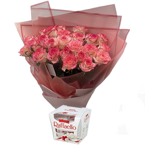 Фото товара 25 розовых роз с конфетами у Чернівцях