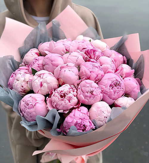 Фото товара 25 розовых пионов у Чернівцях