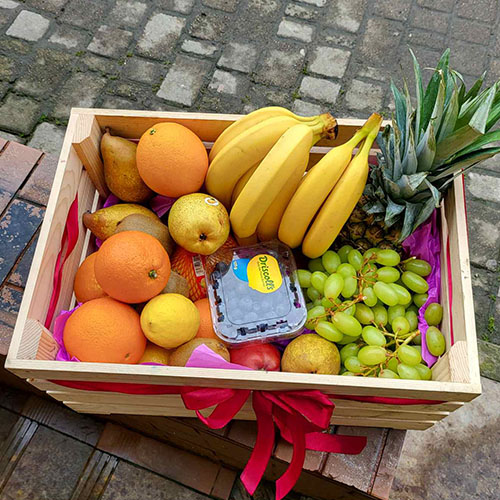 фото товару велика подарункова скринька з фруктами